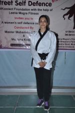 Isha Koppikar at women_s protection event in Bandra, Mumbai on 8th March 2013 (36).JPG